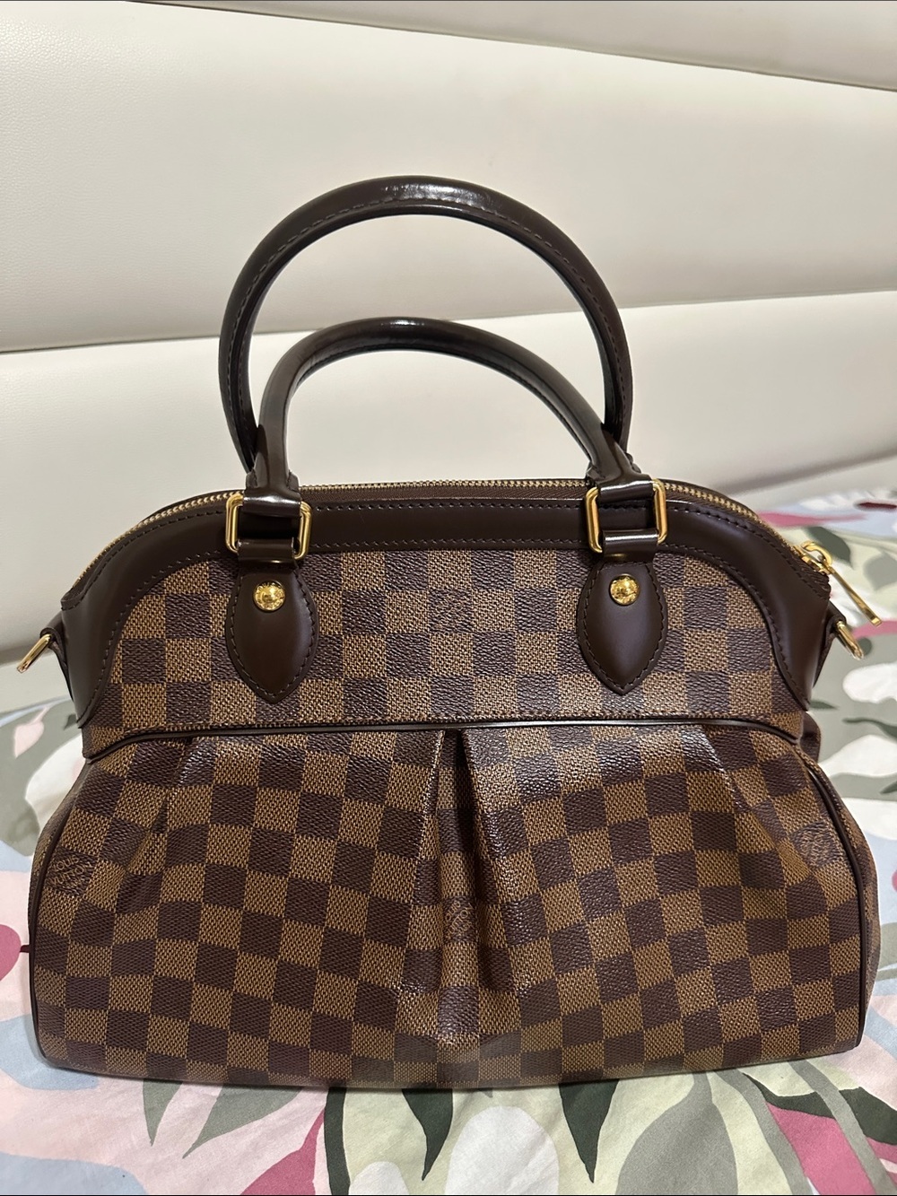Louis Vuitton Damier Ebene Trevi - Picture 2 of 15